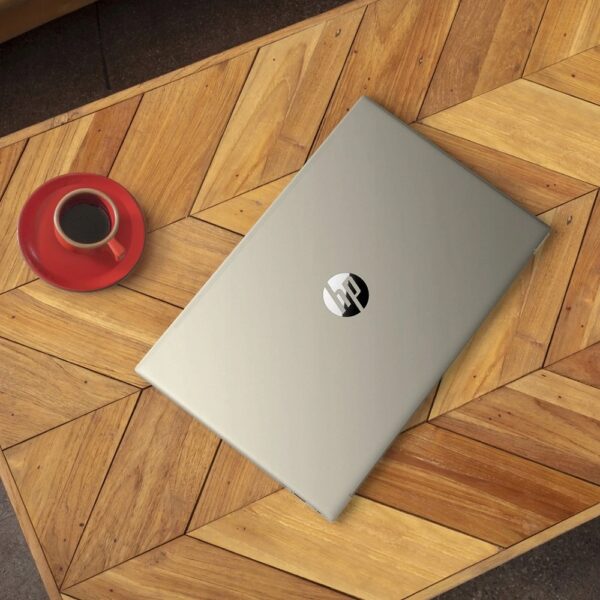 Złoty Laptop do pracy HP 15 Intel i5 8GB SSD 512GB FullHD Dotyk Win 11 - obrazek 3