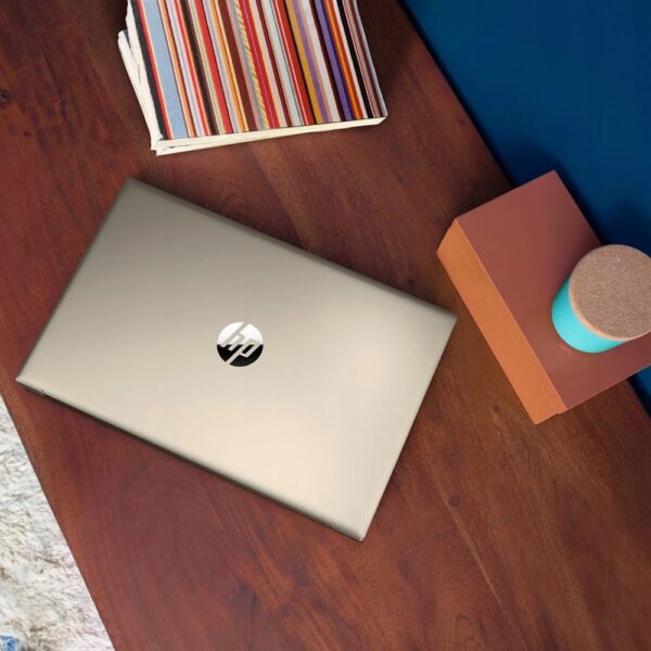Złoty Laptop do pracy HP 15 Intel i5 8GB SSD 512GB FullHD Dotyk Win 11 - obrazek 4